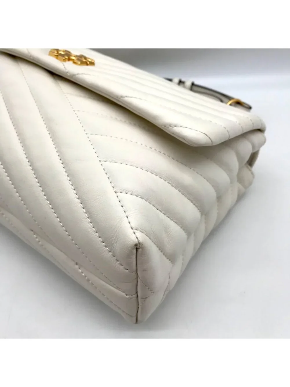 Tory Burch effortlessly chic